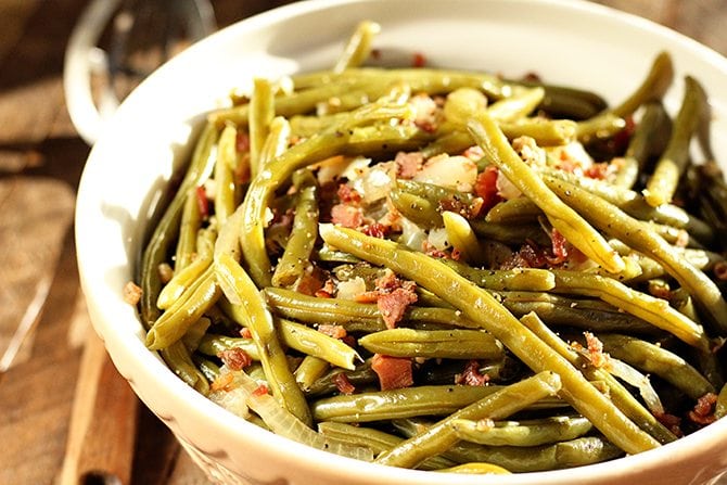 How to Make Tender Slow Cooker Green Beans (Avoid Mushy!)